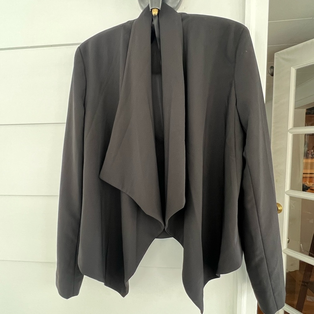 Stylish Black Women's Jacket small Express